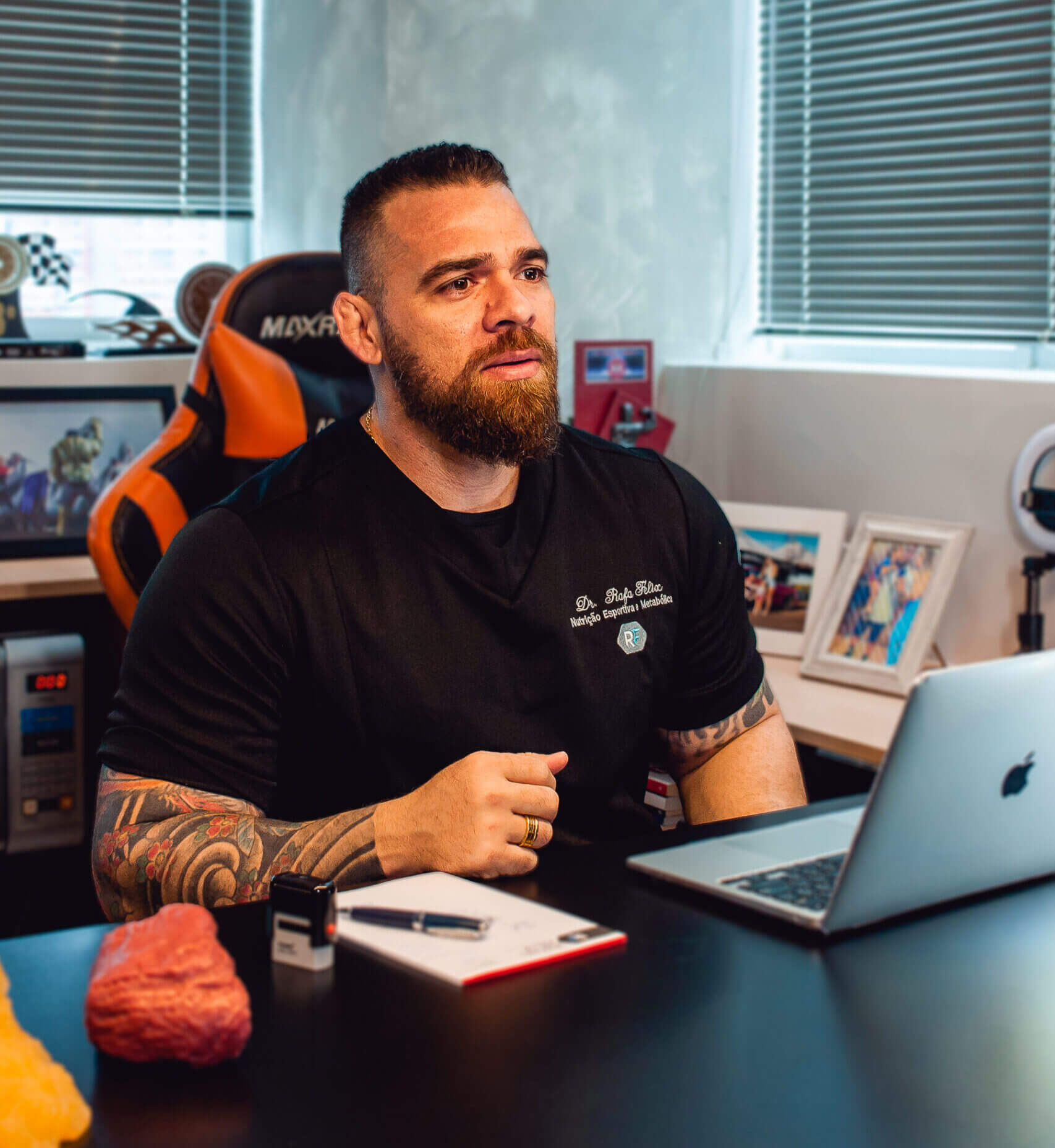 Rafael Felix no consultório